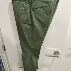 GAP Green Chinos Durable Cotton Blend